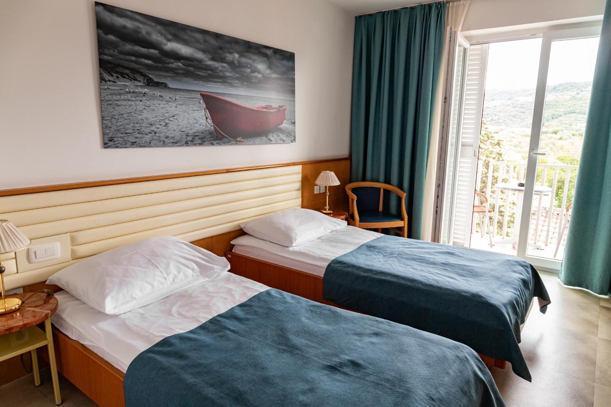 Hotel Laguna - Terme Krka Струньян Экстерьер фото