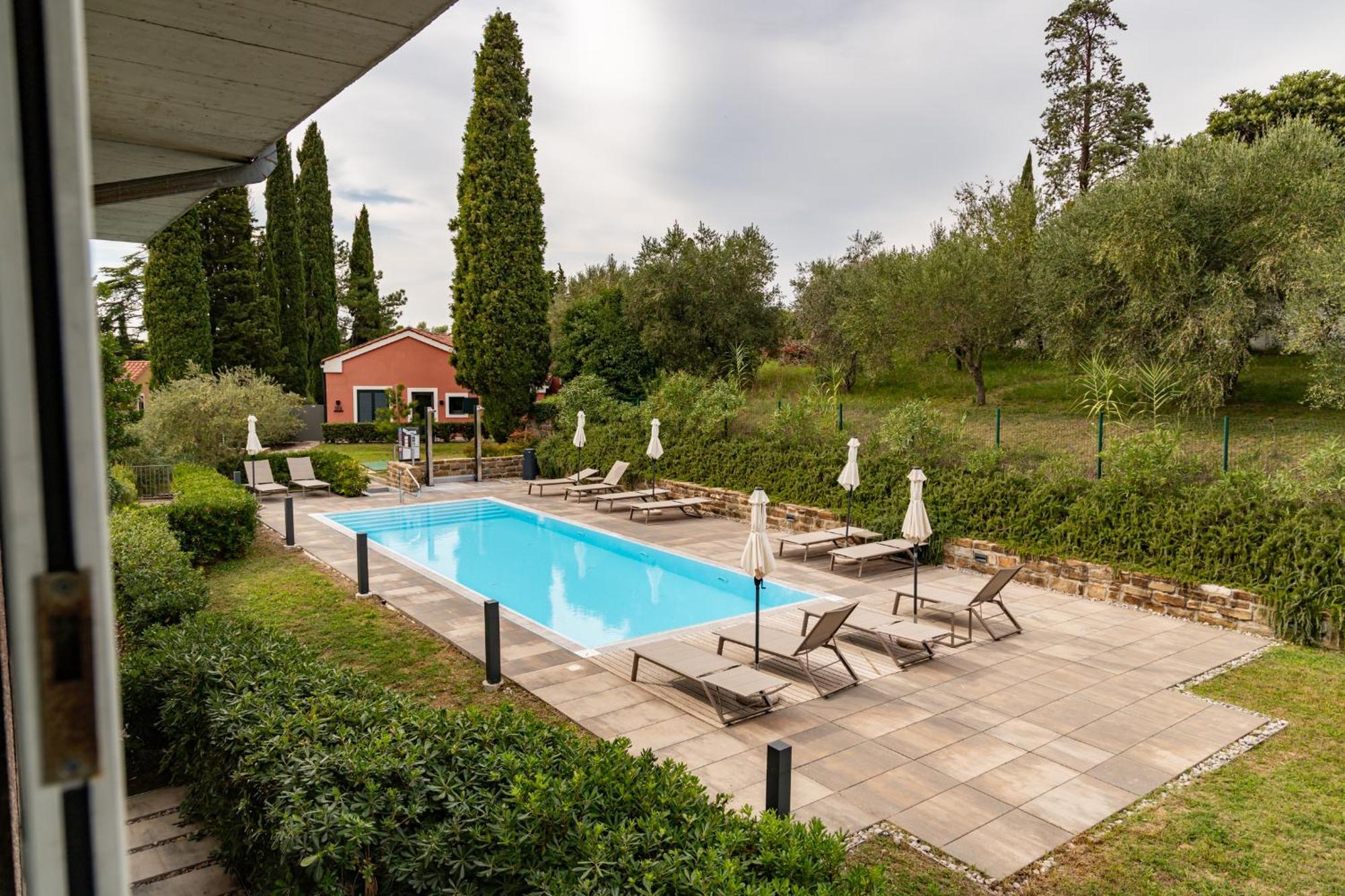 Hotel Laguna - Terme Krka Струньян Экстерьер фото